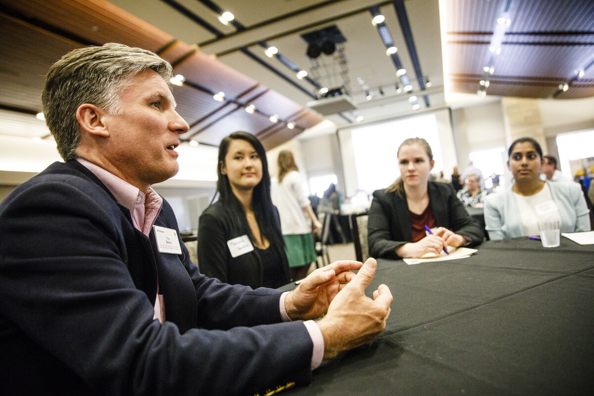 Doctor Tim Balke speaking to students