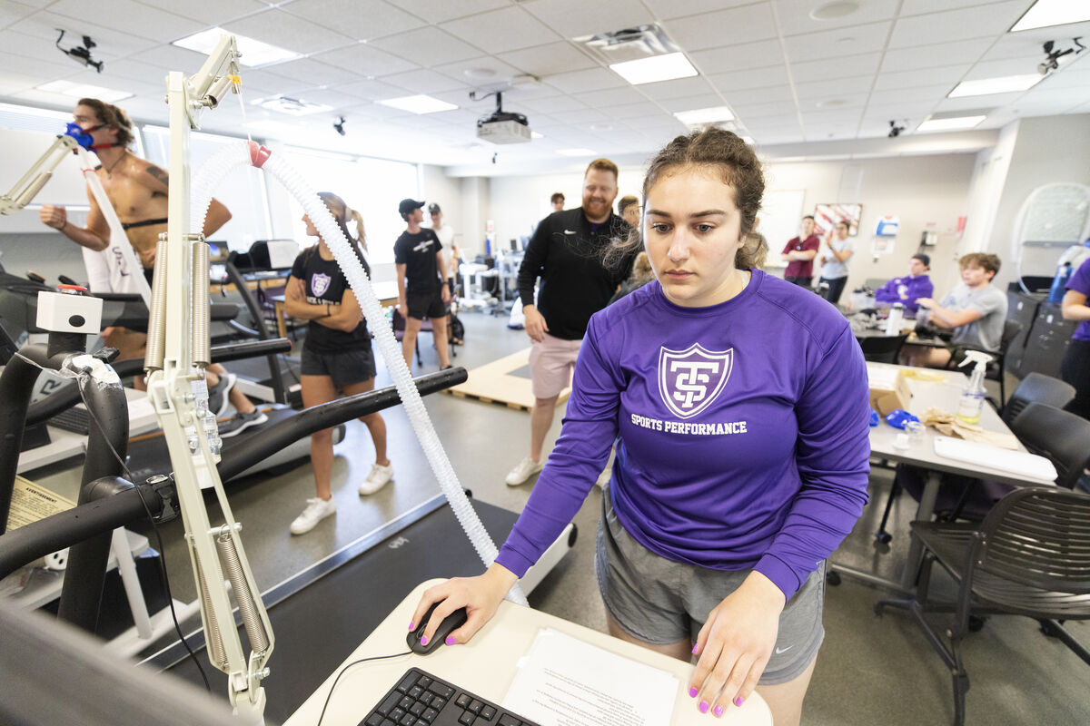 Student performing VO2 max testing on computer