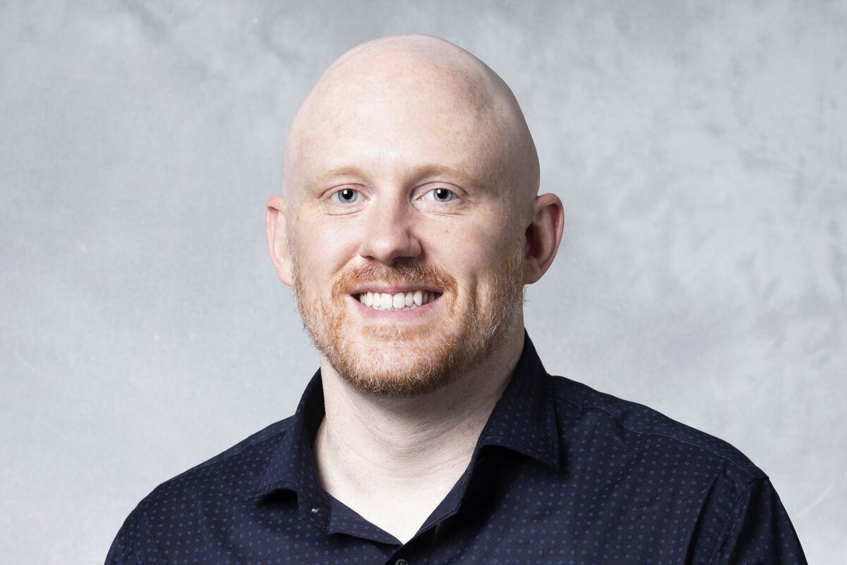 Profile Photo of Dr. Roberto Aspholm