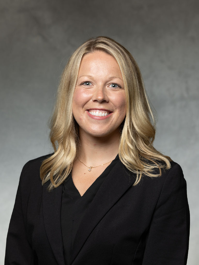 Sarah Seitz headshot