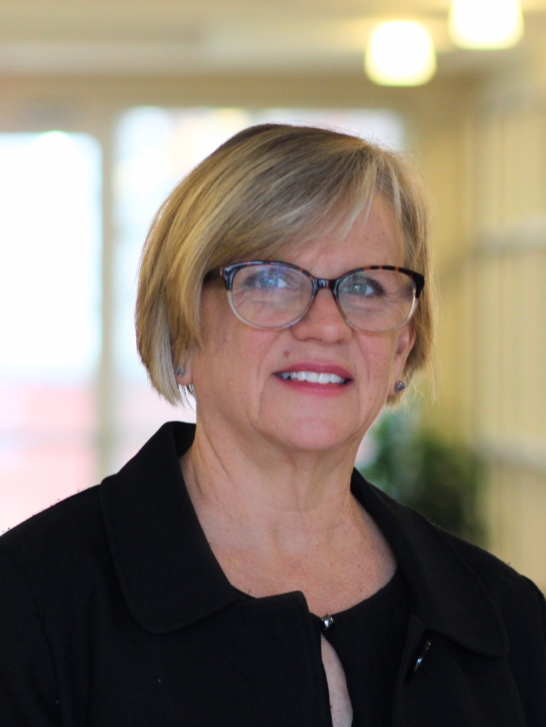 Dr. Annette Hines headshot